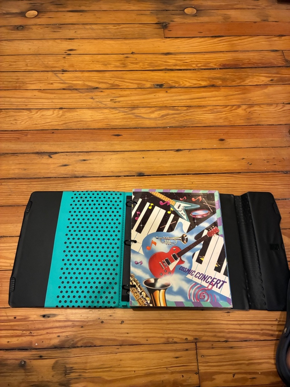 Trapper Keeper Designer Series Notebook with Colorful Graphic Cover and Folders